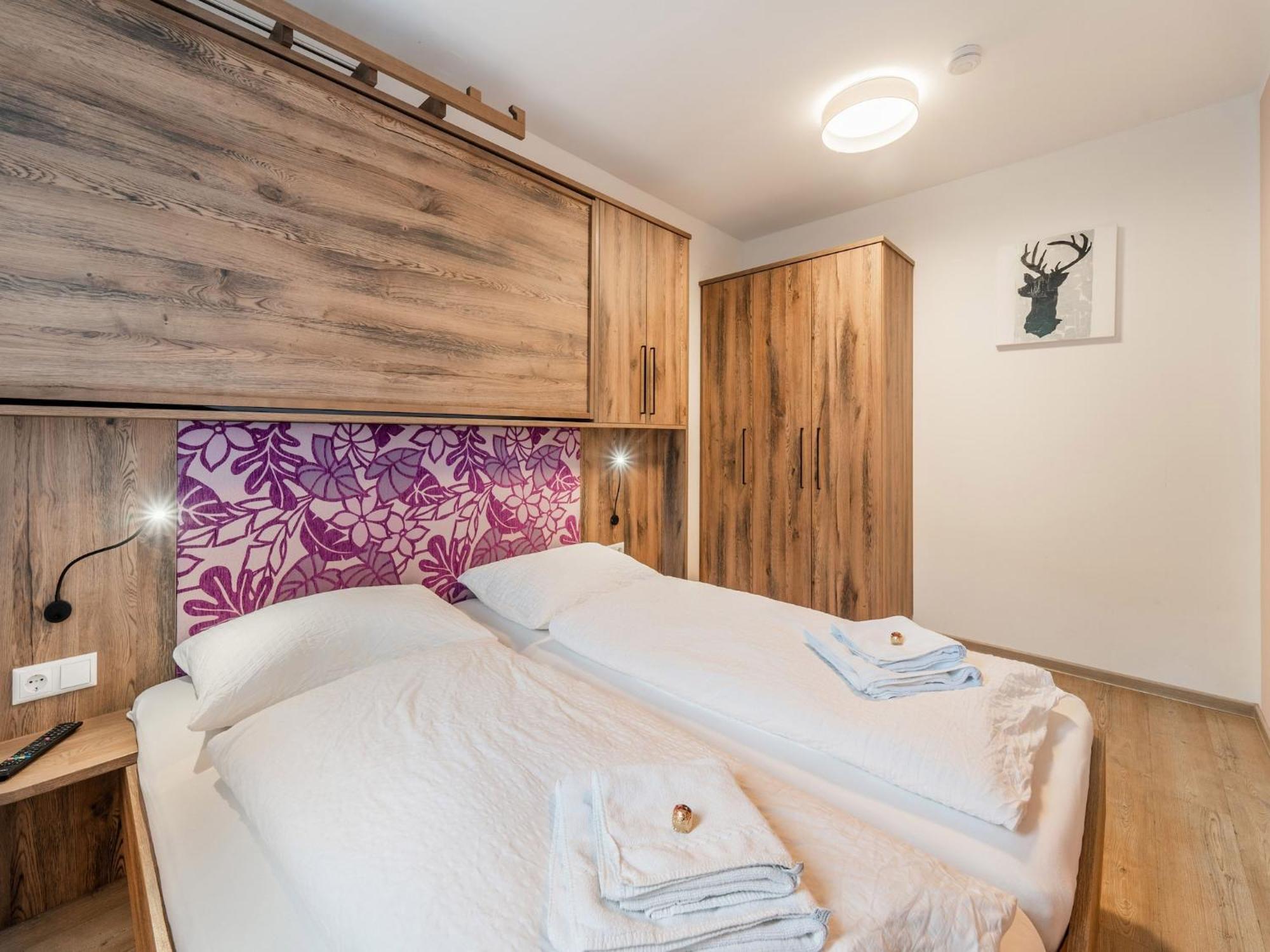 Large Apartment In Sankt Georgen With Balcony Furstau Bagian luar foto
