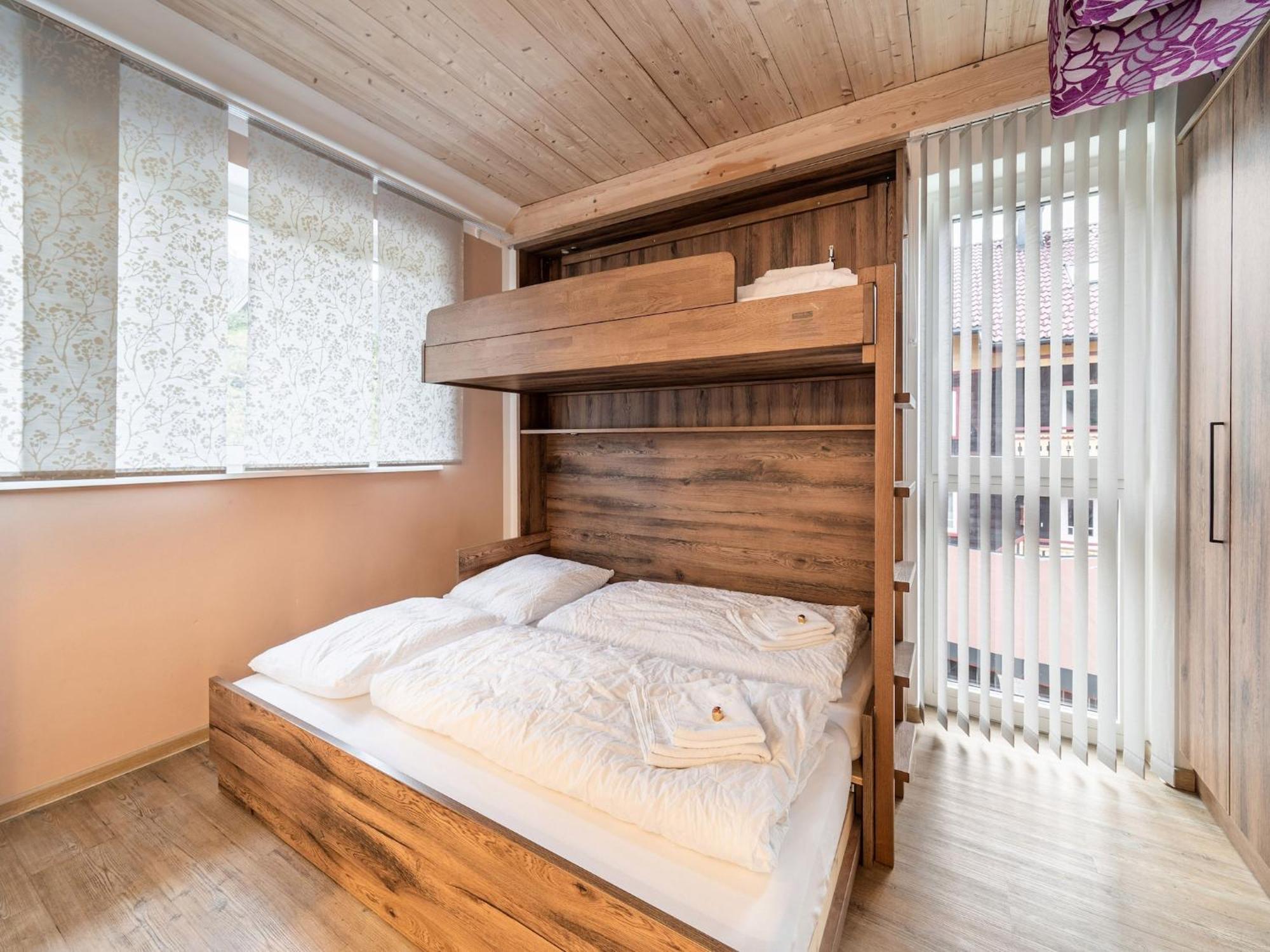 Large Apartment In Sankt Georgen With Balcony Furstau Bagian luar foto