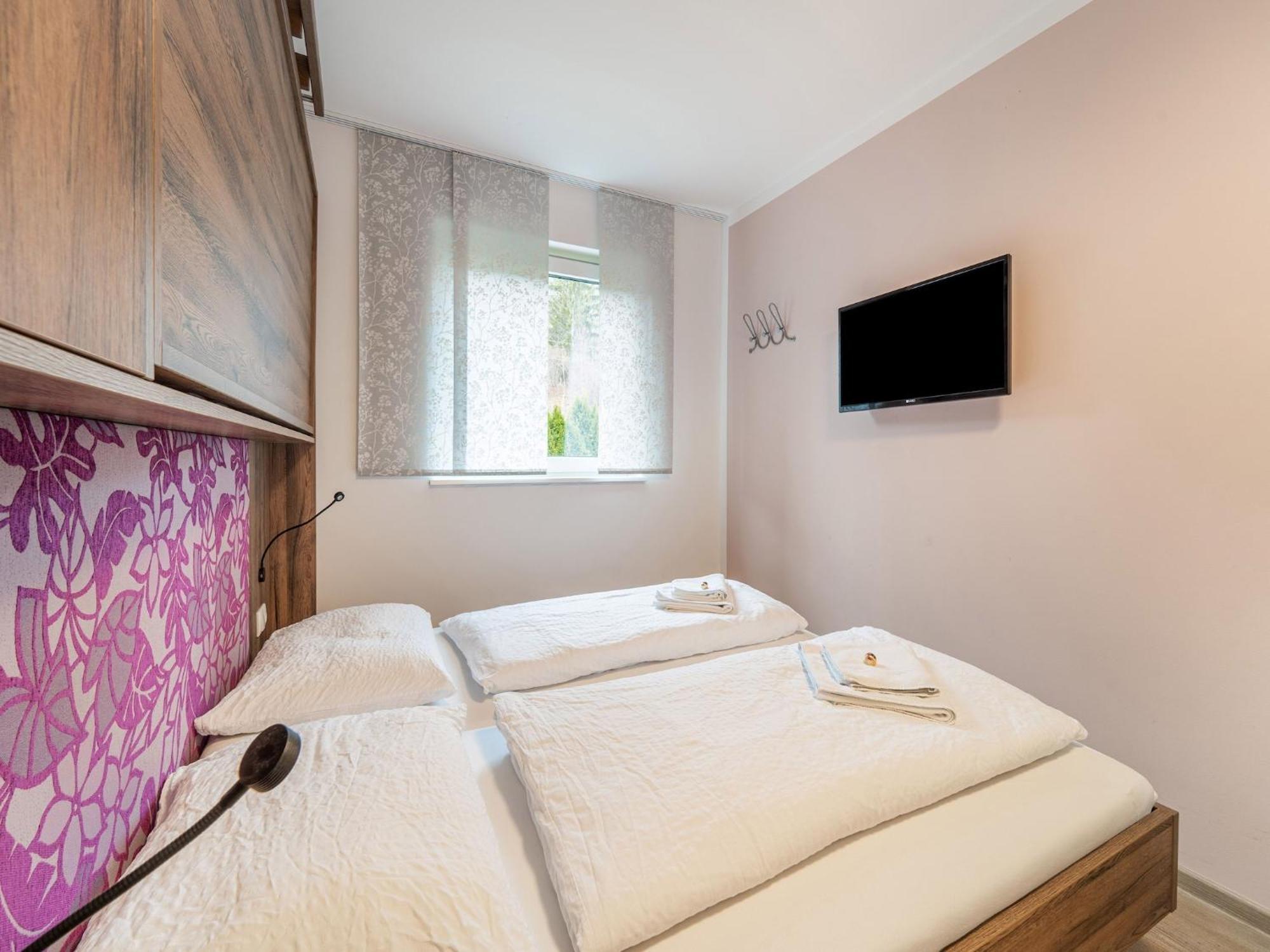 Large Apartment In Sankt Georgen With Balcony Furstau Bagian luar foto